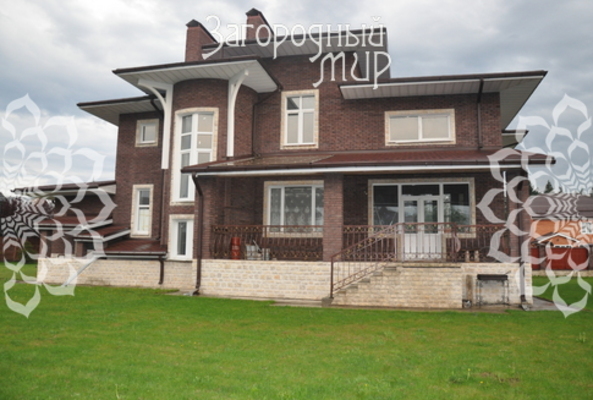Дом с участком на продажу в Владычино фото №0